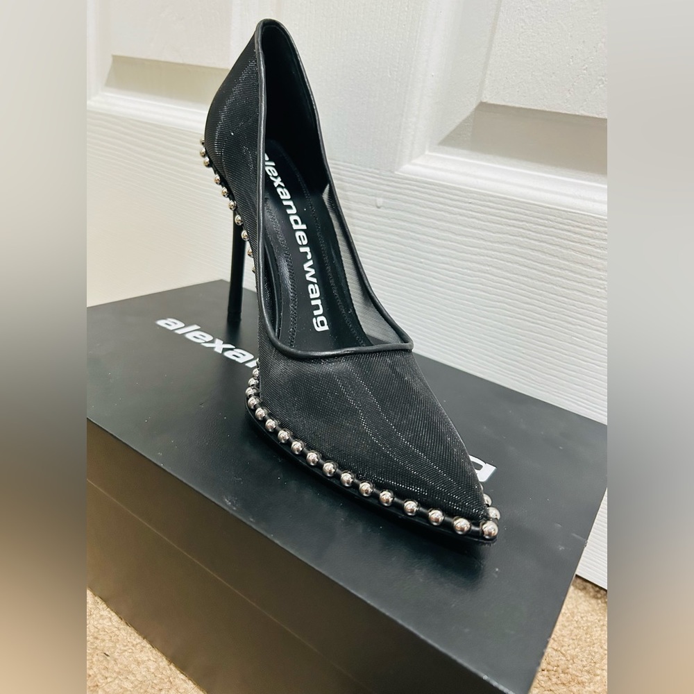 Black Shoes